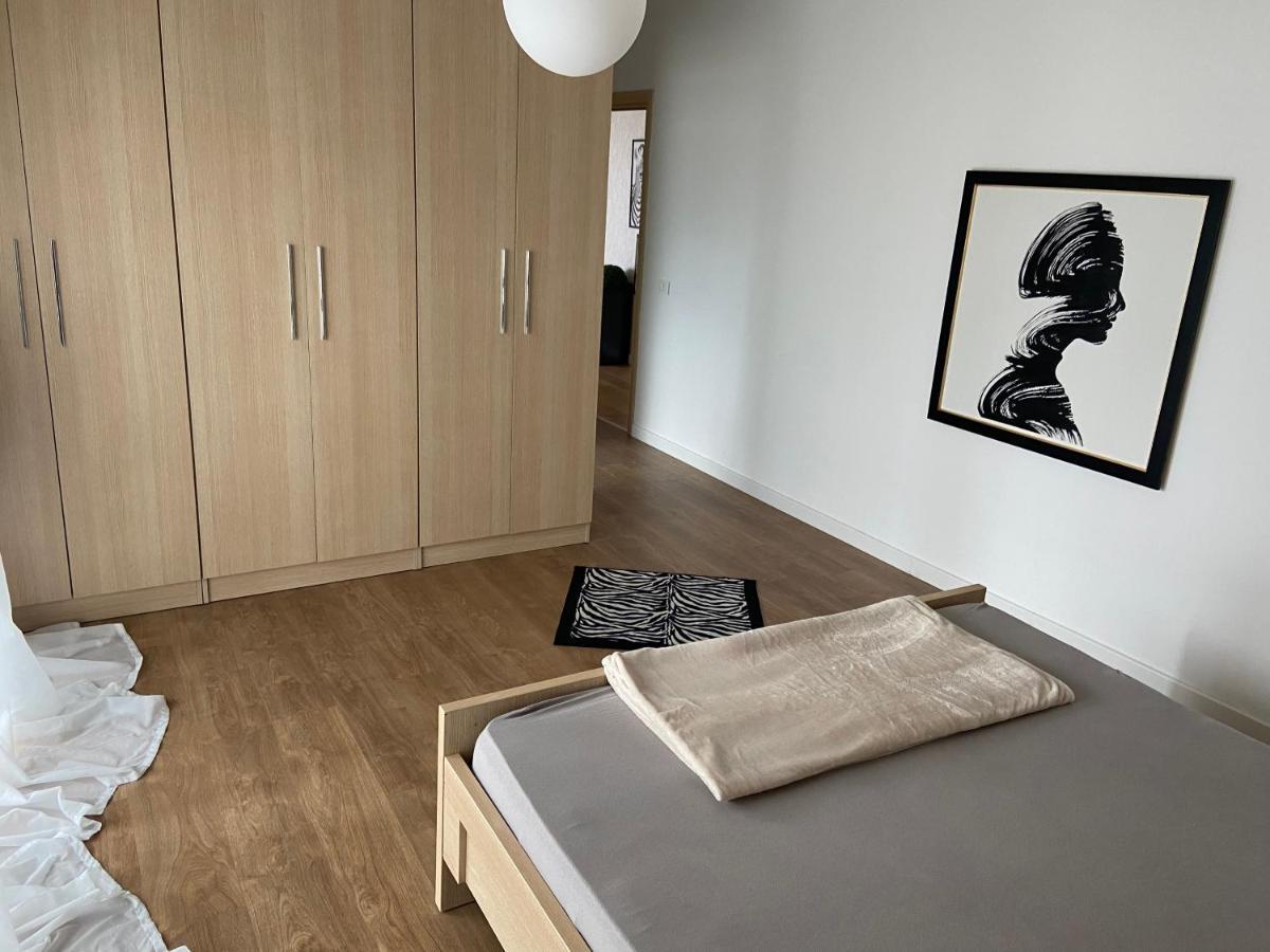 Mb Luxury Apartments Tirana Exterior foto